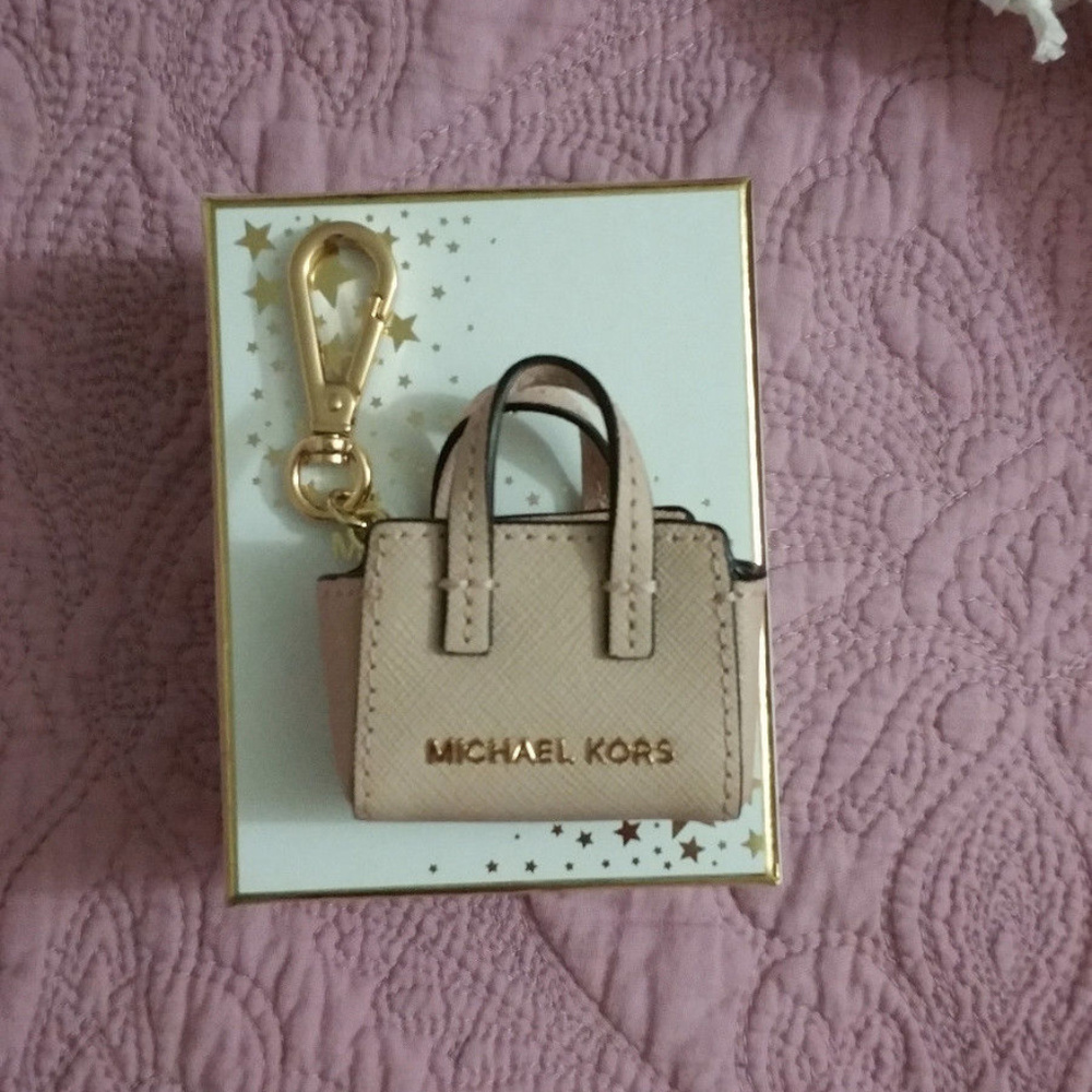 Michael Kors Saffiano Leather Selma Bag Charm